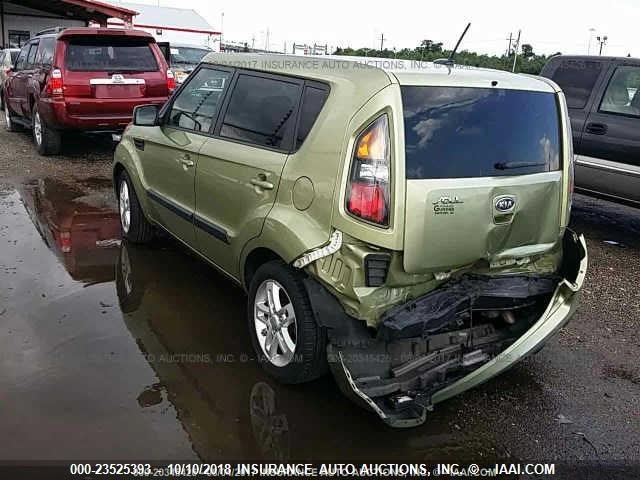 KNDJT2A25B7246558 - 2011 KIA SOUL +/!/SPORT GREEN photo 3