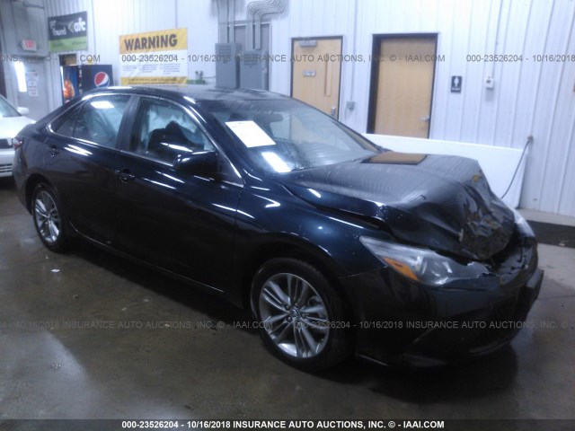 4T1BF1FK4FU478957 - 2015 TOYOTA CAMRY LE/XLE/SE/XSE Dark Blue photo 1