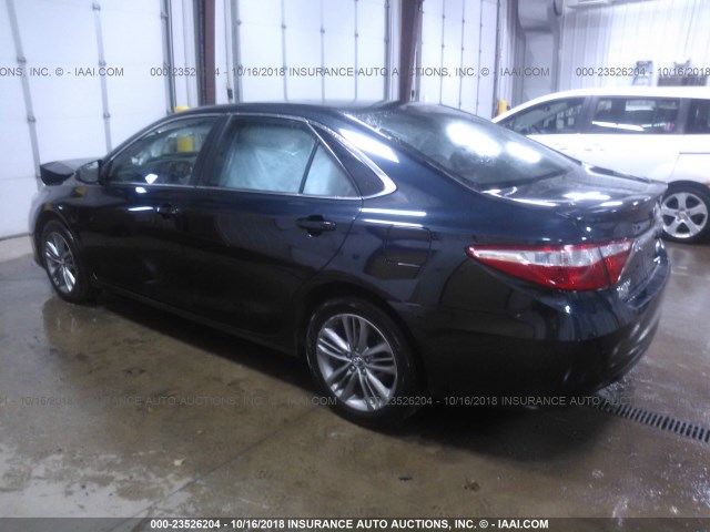 4T1BF1FK4FU478957 - 2015 TOYOTA CAMRY LE/XLE/SE/XSE Dark Blue photo 3