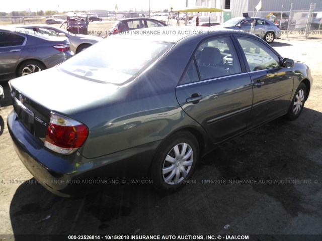 4T1BE32K35U403881 - 2005 TOYOTA CAMRY LE/XLE/SE GREEN photo 4