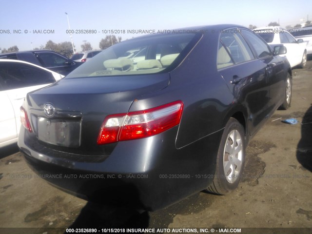 4T1BE46K17U014109 - 2007 TOYOTA CAMRY NEW GENERAT CE/LE/XLE/SE GRAY photo 4