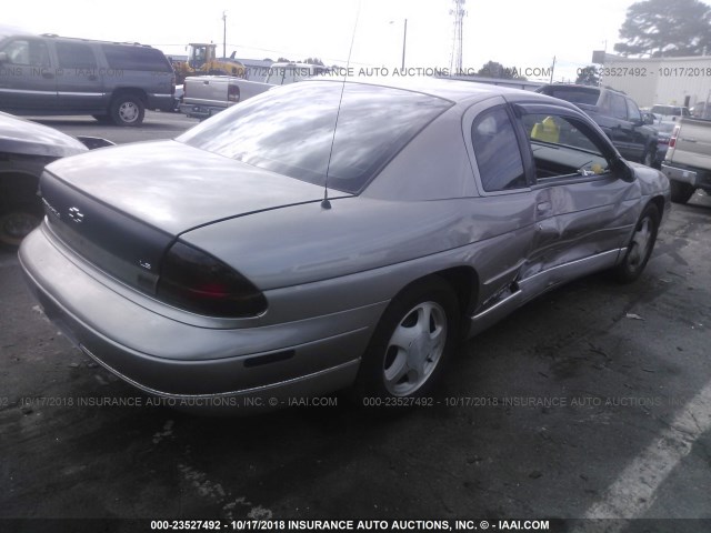 2G1WW12MXV9246123 - 1997 CHEVROLET MONTE CARLO LS Silber Foto 4