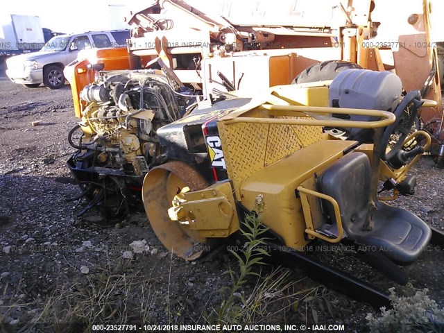 CATCB224H22400353 - 2004 CATERPILLAR CB224E  YELLOW photo 3