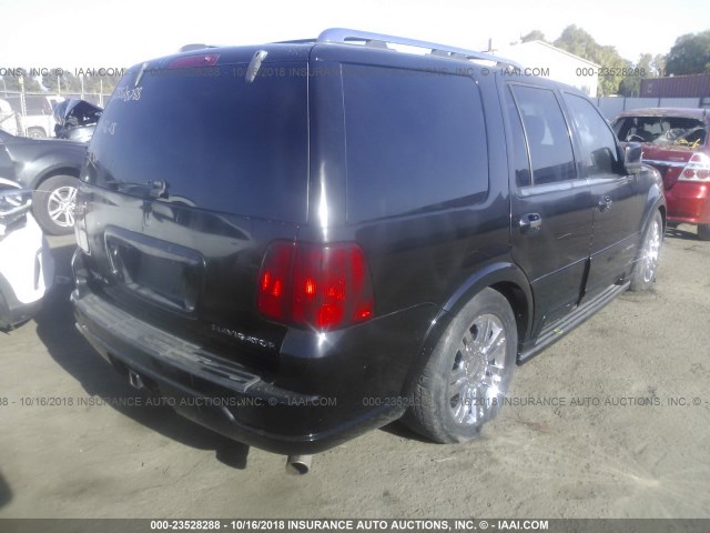 5LMFU28R44LJ16697 - 2004 LINCOLN NAVIGATOR Қара фото 4