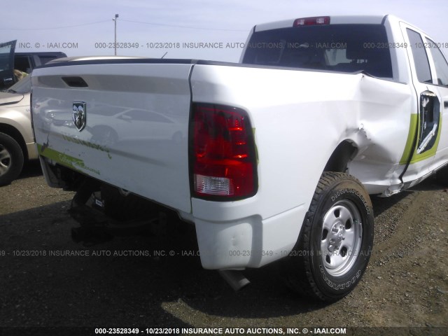 1C6RR6FG3JS149519 - 2018 RAM 1500 ST WHITE photo 6