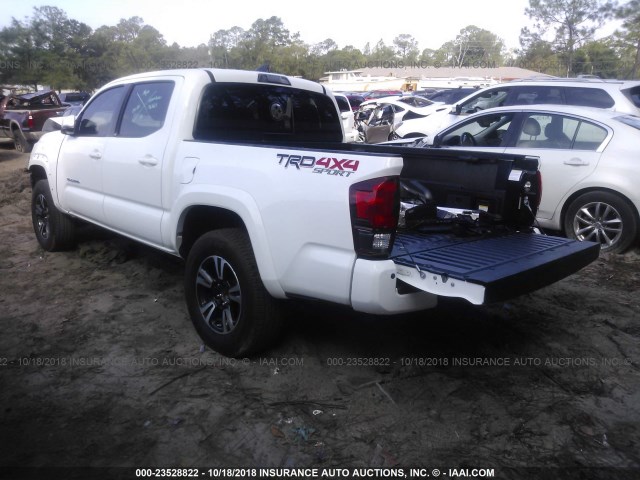 3TMCZ5AN6JM154009 - 2018 TOYOTA TACOMA DBL CAB/SR/TRDSPT/OR/PRO WHITE photo 3