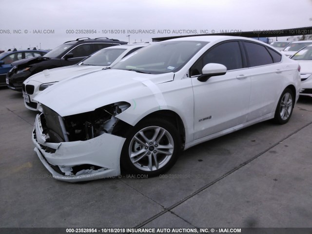 3FA6P0LU5JR114720 - 2018 FORD FUSION SE HYBRID WHITE photo 2