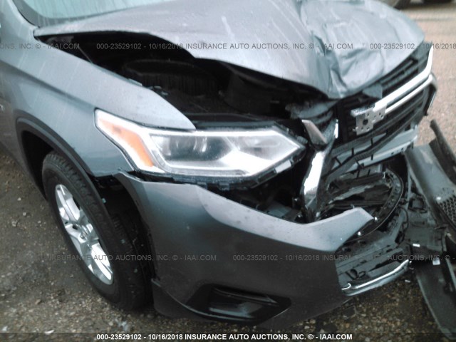 1GNERFKW3JJ259746 - 2018 CHEVROLET TRAVERSE LS GRAY photo 6