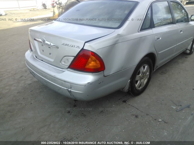 4T1BF28B52U217687 - 2002 TOYOTA AVALON XL/XLS SILVER photo 6