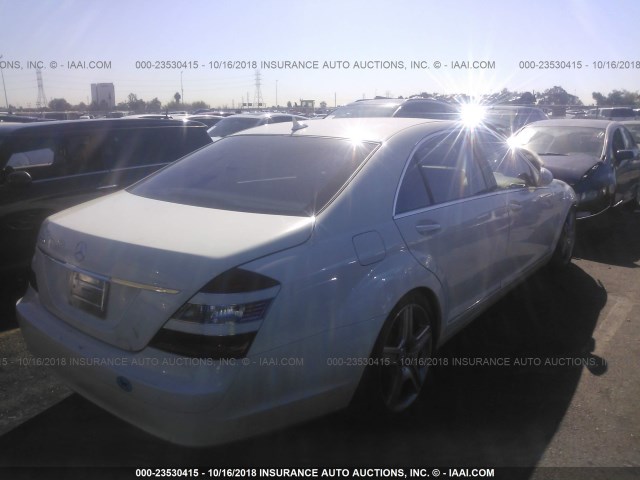 WDDNG71X48A158097 - 2008 MERCEDES-BENZ S 550 WHITE photo 4