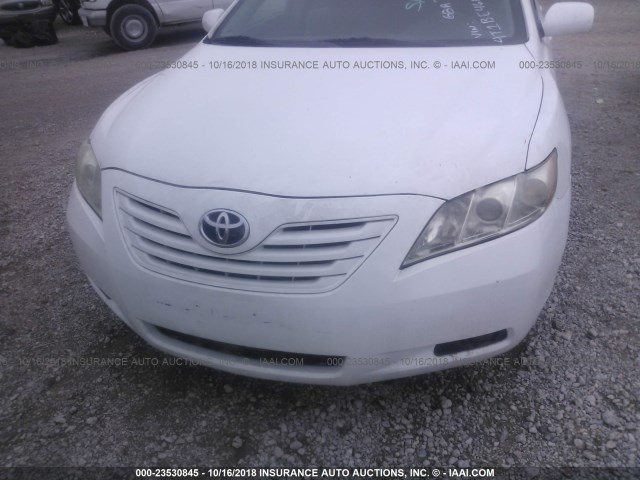 4T1BE46K29U808765 - 2009 TOYOTA CAMRY SE/LE/XLE WHITE photo 6