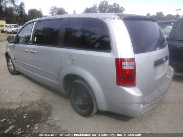 2D4RN4DE3AR175973 - 2010 DODGE GRAND CARAVAN SE SILVER photo 3