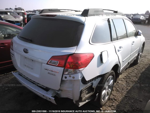 4S4BRBCC9B3406629 - 2011 SUBARU OUTBACK 2.5I PREMIUM WHITE photo 4