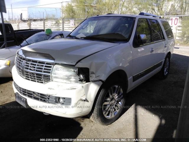 5LMFU28518LJ00198 - 2008 LINCOLN NAVIGATOR 奶油色 照片 2