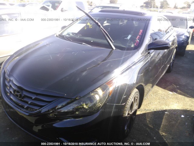 5NPEC4AB5DH639536 - 2013 HYUNDAI SONATA SE/LIMITED BLACK photo 2