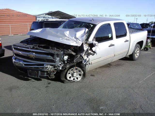 3GCPCREA3BG244722 - 2011 CHEVROLET SILVERADO C1500  LS SILVER photo 2