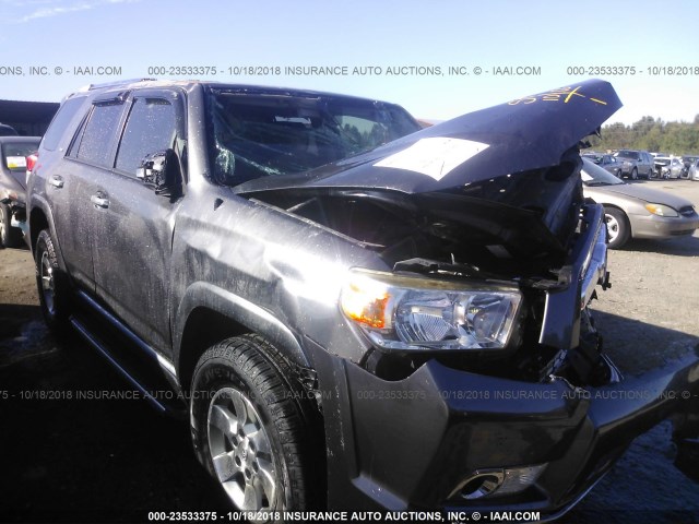 JTEZU5JR8D5047366 - 2013 TOYOTA 4RUNNER SR5/LIMITED GRAY photo 1