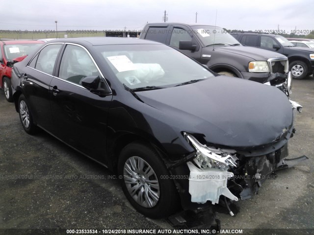 4T1BF1FK5EU307598 - 2014 TOYOTA CAMRY L/SE/LE/XLE 黑色 照片 1