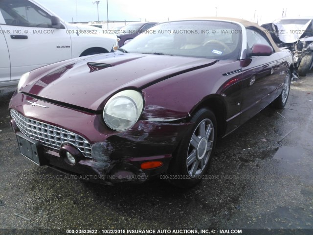 1FAHP60A84Y112195 - 2004 FORD THUNDERBIRD  MAROON photo 2