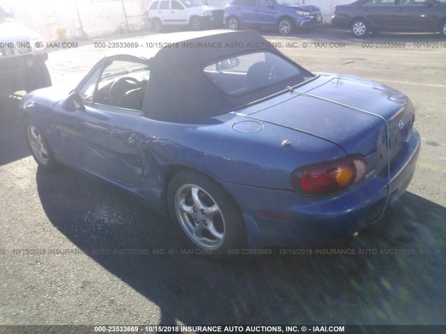 JM1NB3534X0133388 - 1999 MAZDA MX-5 MIATA BLUE photo 3