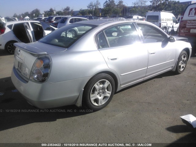 1N4AL11D83C256365 - 2003 NISSAN ALTIMA S/SL SILVER photo 4