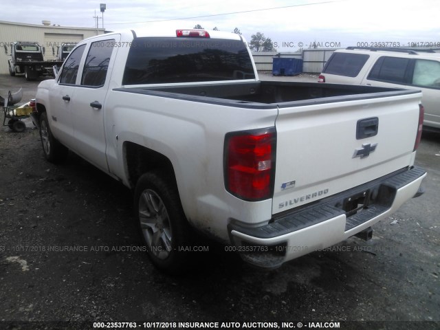 3GCPCPEC6JG421624 - 2018 CHEVROLET SILVERADO C1500 CUSTOM WHITE photo 3