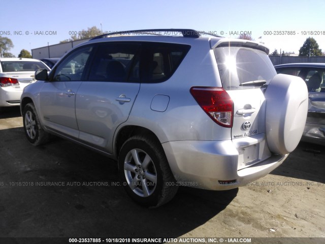 JTMZD31V275062293 - 2007 TOYOTA RAV4 LIMITED SILVER photo 3