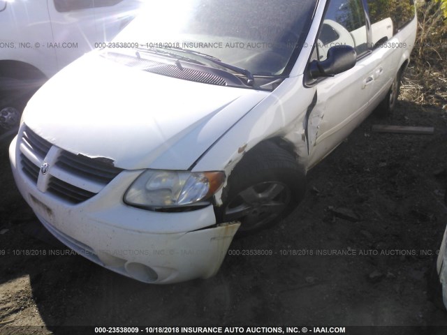 2D4GP44LX5R403635 - 2005 DODGE GRAND CARAVAN SXT WHITE photo 6