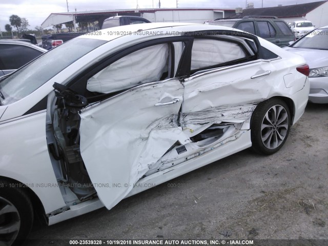 5NPEC4AB7DH750251 - 2013 HYUNDAI SONATA SE/LIMITED 白色 照片 6