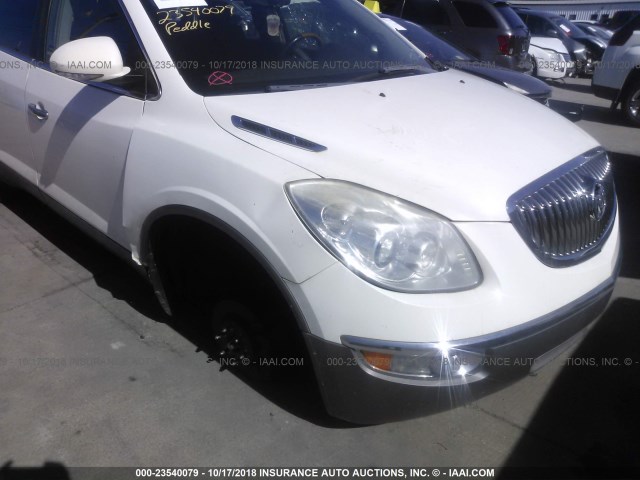 5GAER13D39J107049 - 2009 BUICK ENCLAVE CX WHITE photo 6