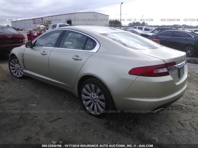 SAJWA06B29HR27498 - 2009 JAGUAR XF PREMIUM LUXURY GOLD photo 3