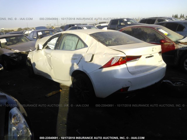 JTHBA1D20J5071449 - 2018 LEXUS IS 300 WHITE photo 3