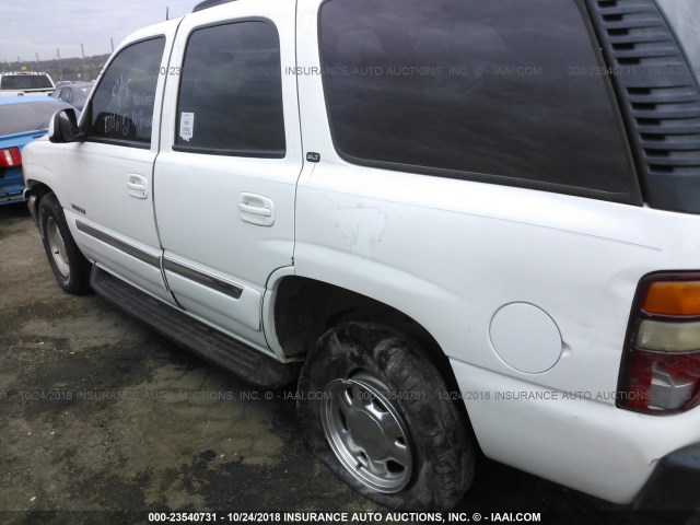 1GKEC13Z23R110372 - 2003 GMC YUKON WHITE photo 6