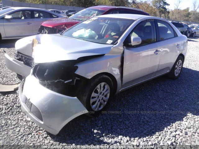 KNAFU4A25D5741188 - 2013 KIA FORTE EX SILVER photo 2