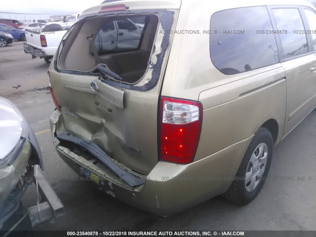 KNDMG4C37A6325124 - 2010 KIA SEDONA LX ოქროსფერი ფოტო 6