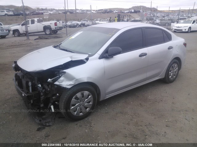 3KPA24AB3JE065715 - 2018 KIA RIO LX/S SILVER photo 2