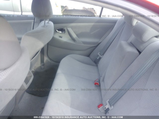 4T4BF3EK2BR203357 - 2011 TOYOTA CAMRY SE/LE/XLE RED photo 8