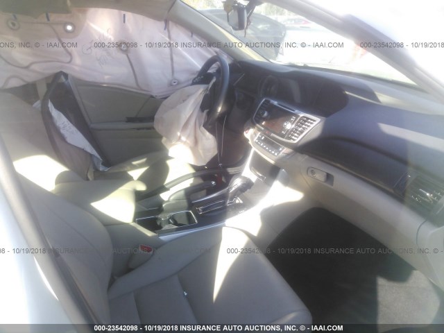 1HGCR2F80FA083980 - 2015 HONDA ACCORD EXL WHITE photo 5