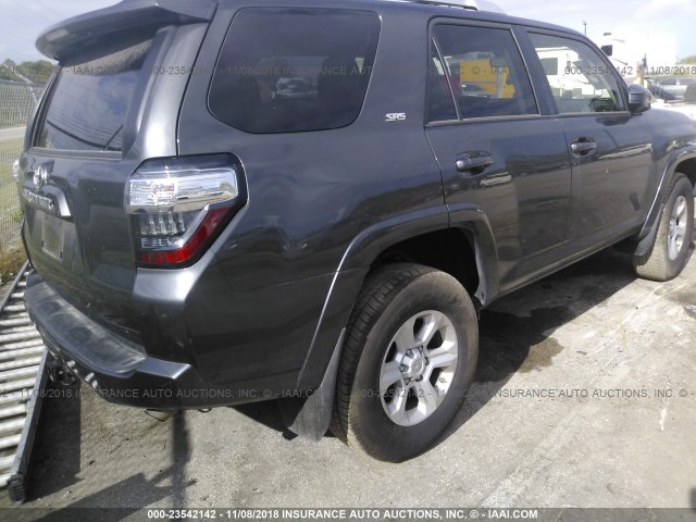 JTEBU5JRXH5480839 - 2017 TOYOTA 4RUNNER SR5 PREM/LTDL/TRAIL/TRD GRAY photo 4