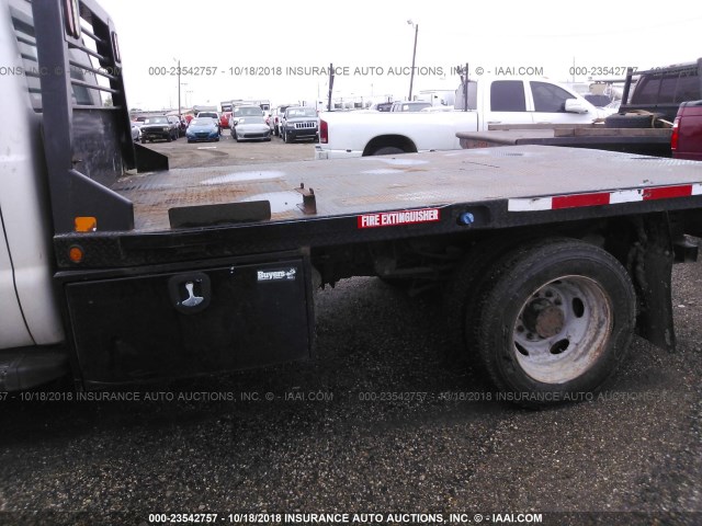 1FD0X4HT5BEC03159 - 2011 FORD F450 SUPER DUTY WHITE photo 7