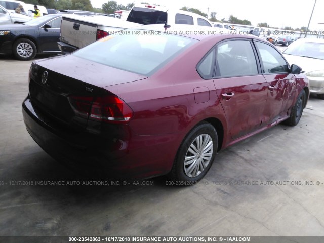 1VWAT7A31FC065201 - 2015 VOLKSWAGEN PASSAT S MAROON photo 4