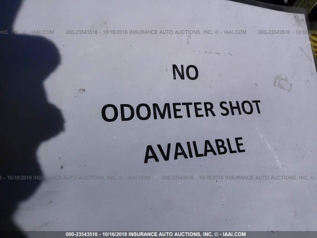 JTLKT334954002740 - 2005 TOYOTA SCION XB Qara foto 7