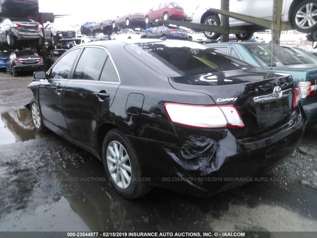 4T4BF3EK4BR148085 - 2011 TOYOTA CAMRY SE/LE/XLE 黑色 照片 3