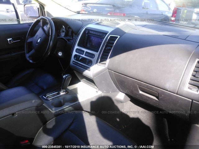 2FMDK39C77BA50487 - 2007 FORD EDGE SEL PLUS GRAY photo 5