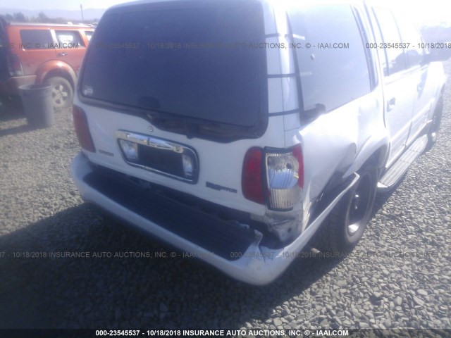 5LMFU28R01LJ09810 - 2001 LINCOLN NAVIGATOR WHITE photo 6