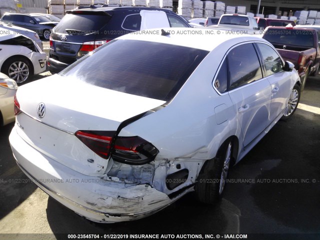 1VWBT7A32HC080328 - 2017 VOLKSWAGEN PASSAT SE WHITE photo 4