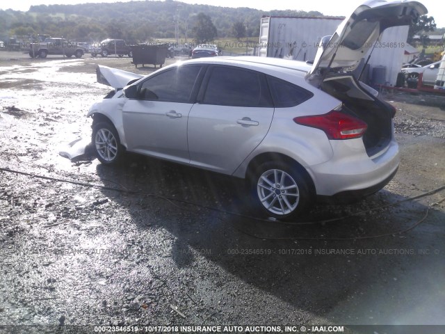 1FADP3K28FL299361 - 2015 FORD FOCUS SE SILVER photo 3