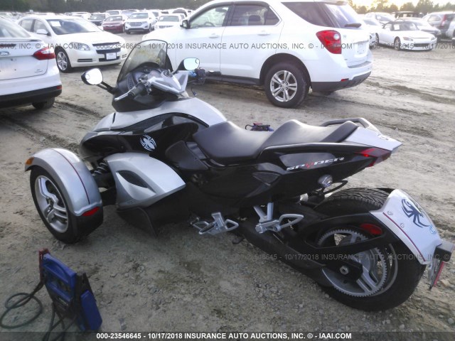 2BXJAWA128V001235 - 2008 CAN-AM SPYDER ROADSTER RS SILVER photo 3