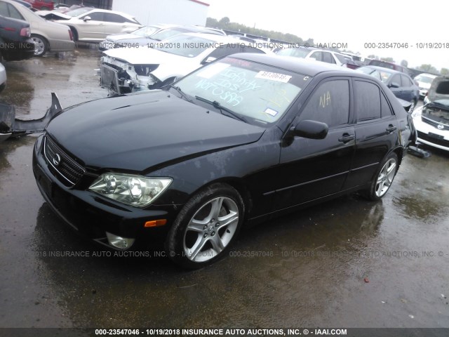 JTHBD192820041260 - 2002 LEXUS IS 300 BLACK photo 2