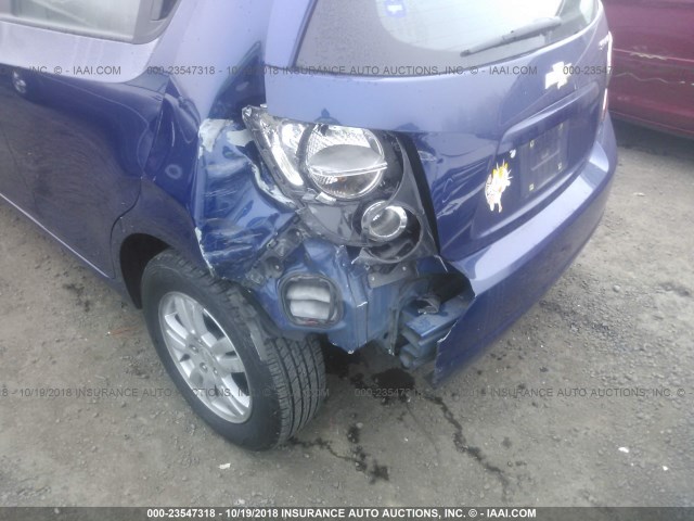 1G1JA6SH3C4208886 - 2012 CHEVROLET SONIC LS 蓝色 照片 6